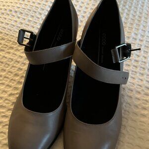 Ecco Shape 55 Grey Heel Shoes - New In Box